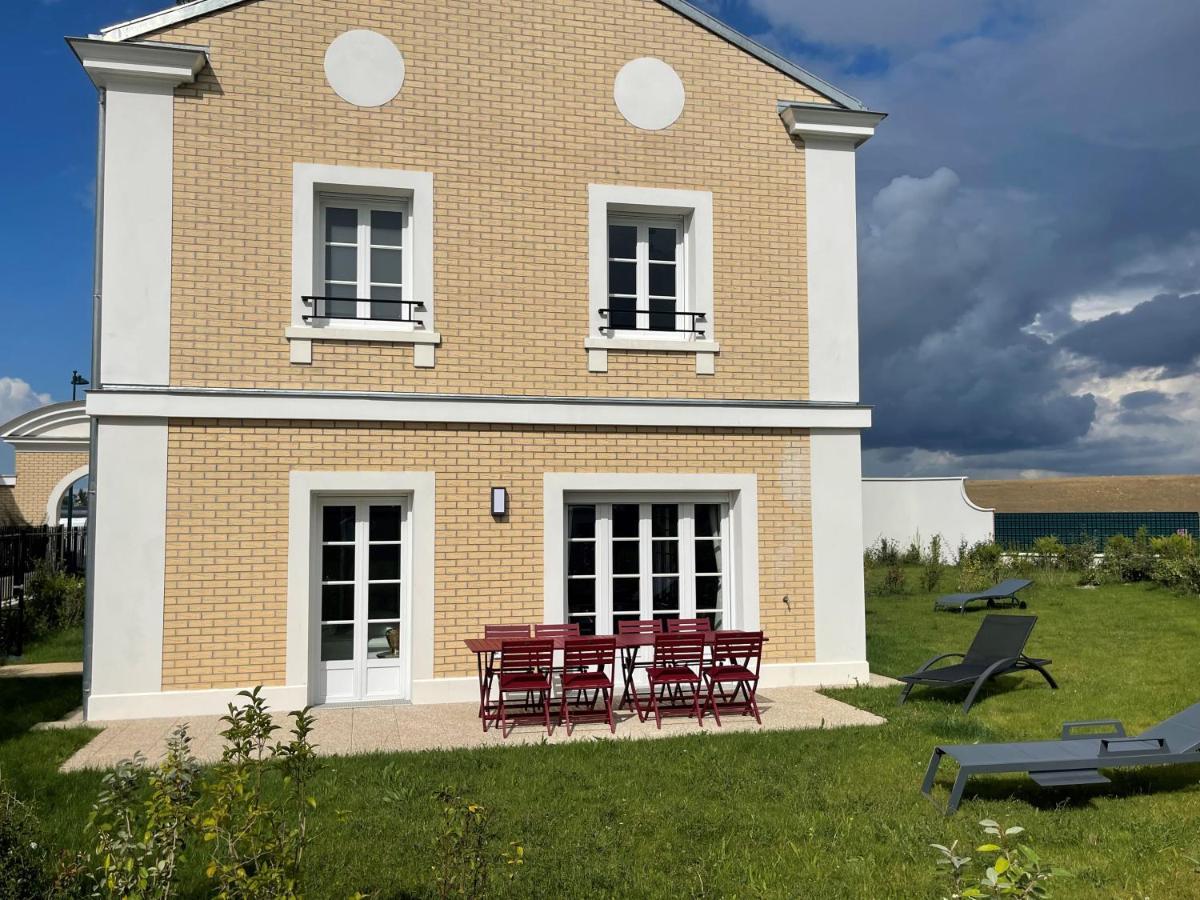 Superbe Villa Au Pied De Disneyland Et Val D'Europe Serris Luaran gambar